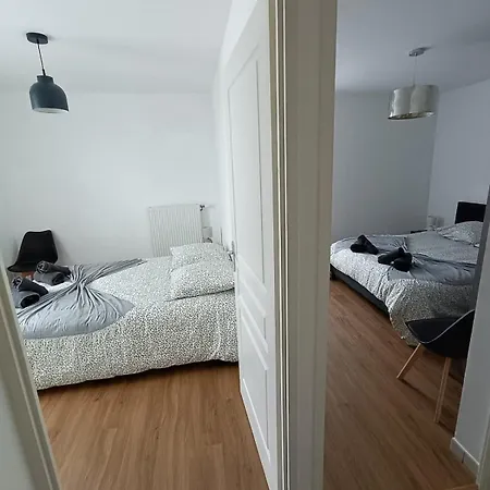 Διαμέρισμα L'europe - Aeroport - Balcon - 4 Pers *